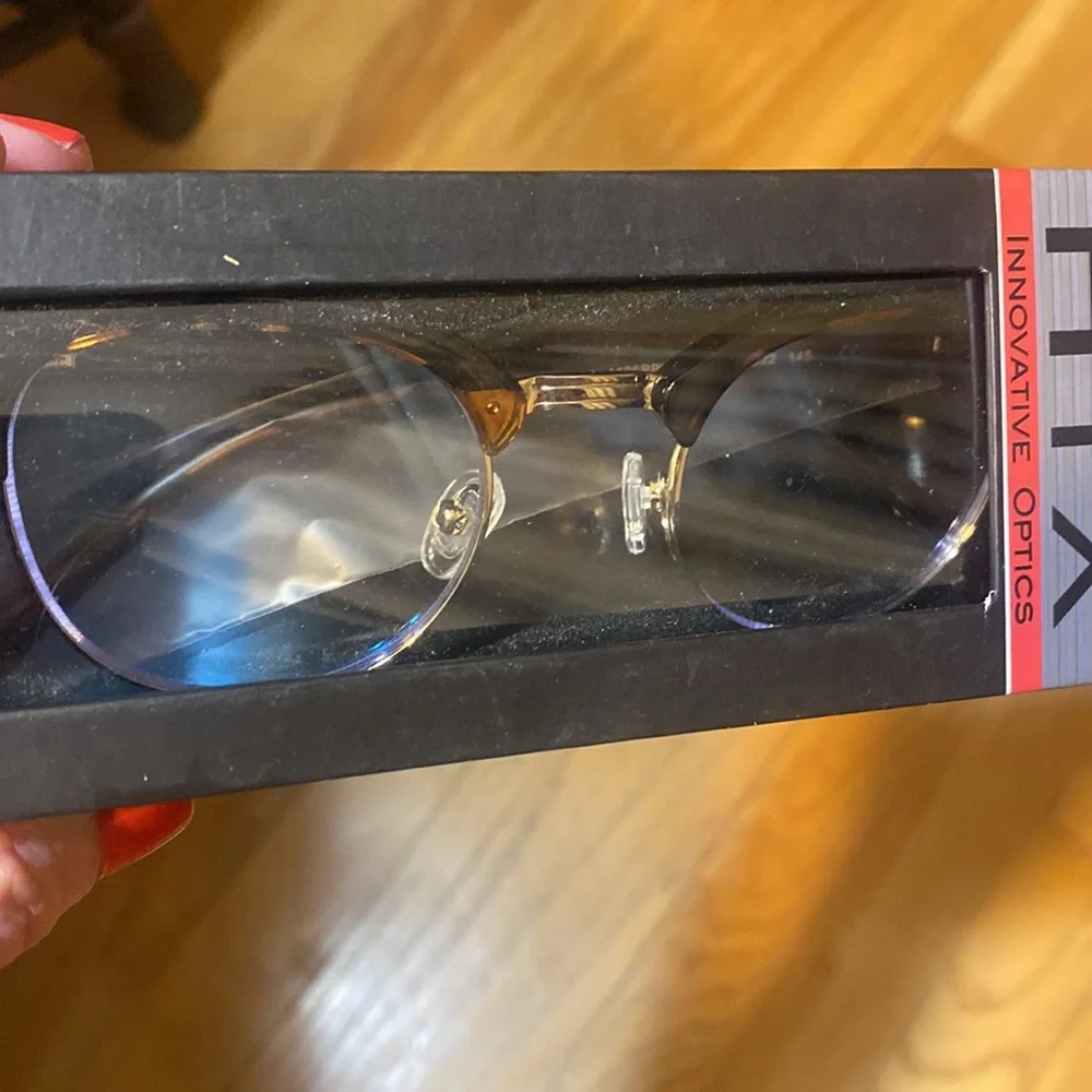 NEW Blue Light Glasses - Picture 4 of 4